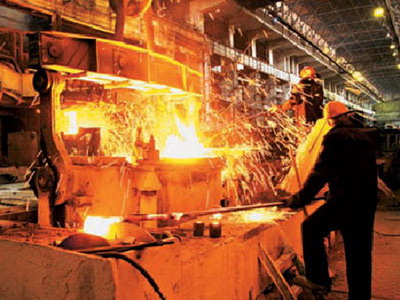 Les MÉDIAS de la grande-Bretagne ont appelé les candidats sur les actifs de Tata Steel